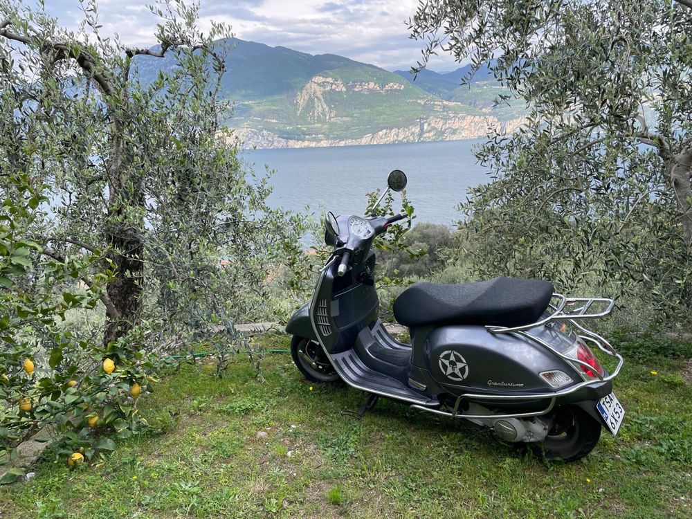 Vespa GTS 200 Piaggio GT
