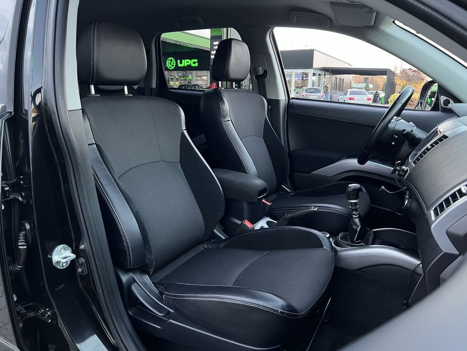 Свіжопригнаний Mitsubishi Outlander 124 тис. км.  2012 р. 2.3 дизель