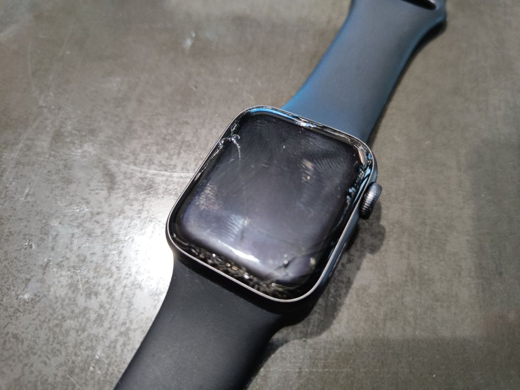 Часы Apple Watch 4 40mm