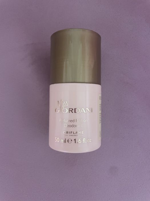 Perfumowany dezodorant w kulce Miss Giordani