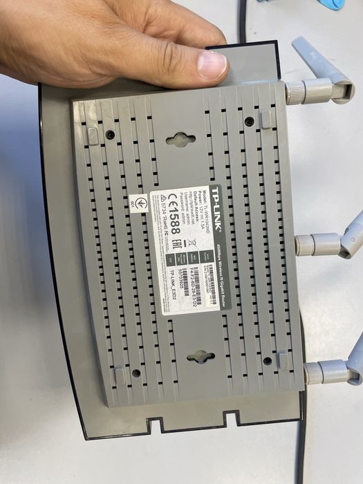Роутер TP-Link TL-WR1043ND WiFi 2.4Ghz Gigabit Eth