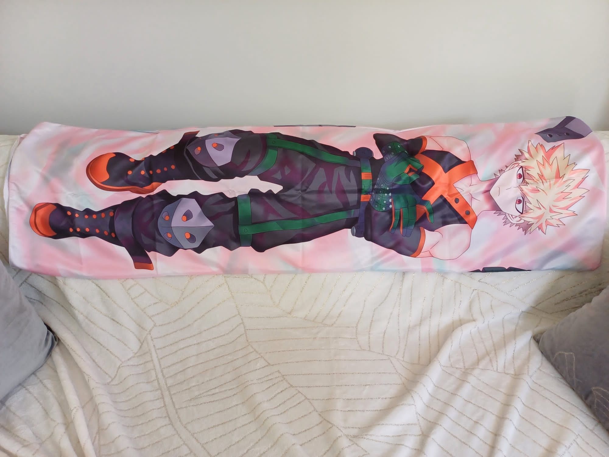 Poszewka body pillow 150x50 katsuki bakugou