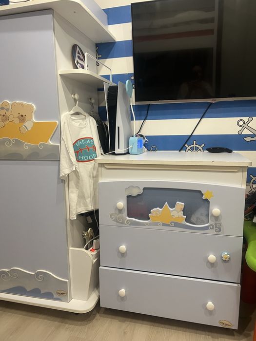 Комплект детской мебели шкаф,комод,кровать с матрасом Baby Expert