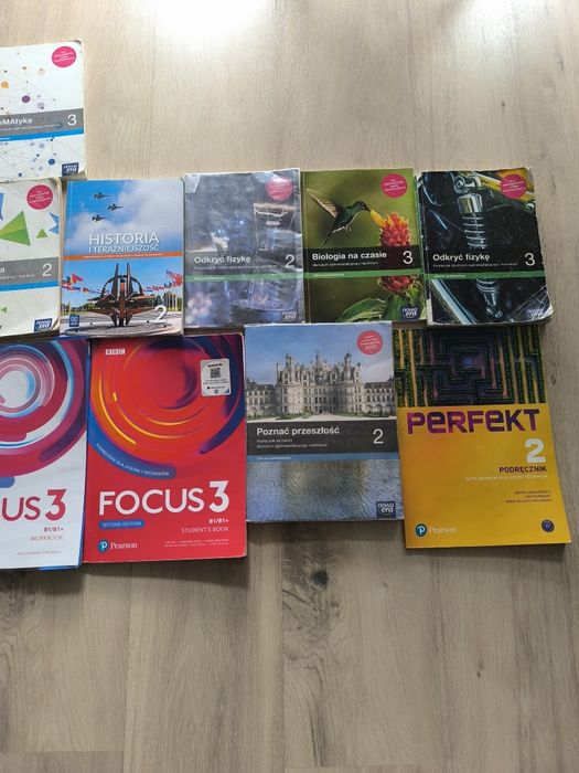Sprzedam podręczniki i ćwiczenia (cena w ogłoszeniu za wszystkie)