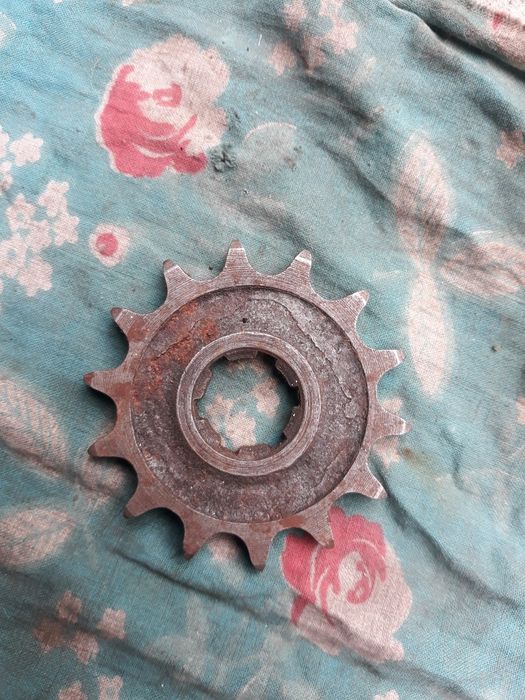 Продам мото-запчастини б,у,та нові.