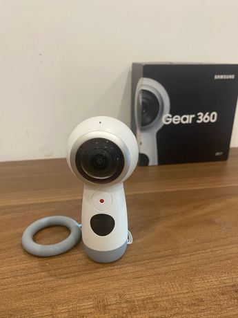 Kamera Samsung Gear 360