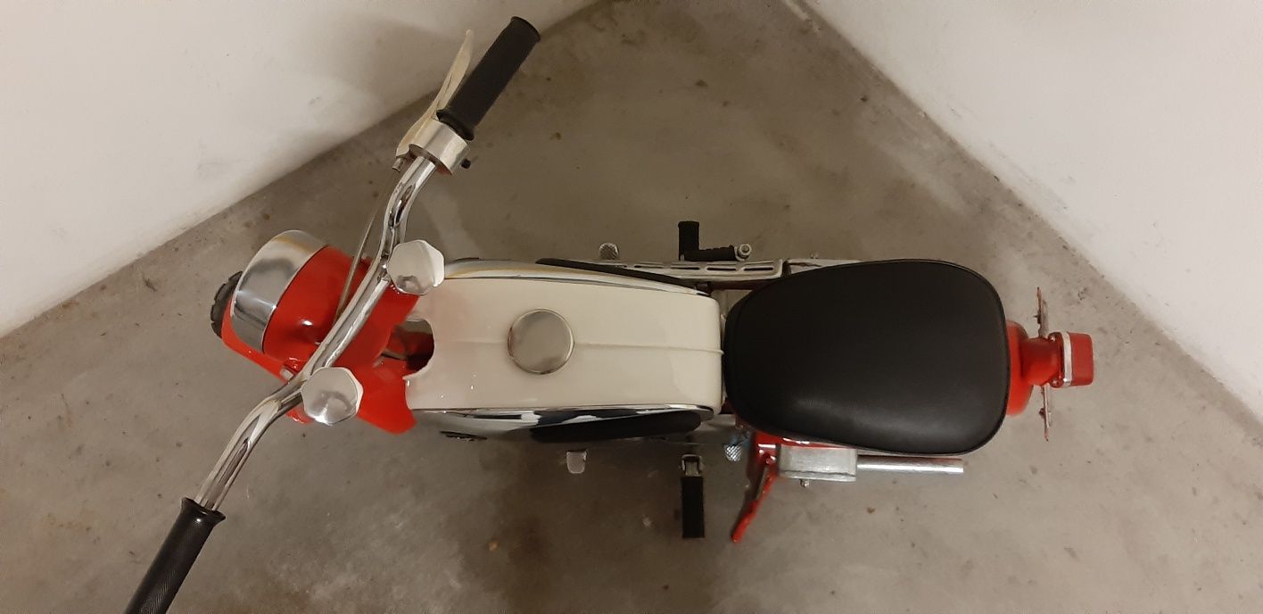 Honda CZ 100 ( Monkey , Mini trail )(Troco )