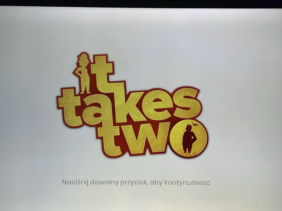 Konsola ps5 z napedem pad i 8 gier