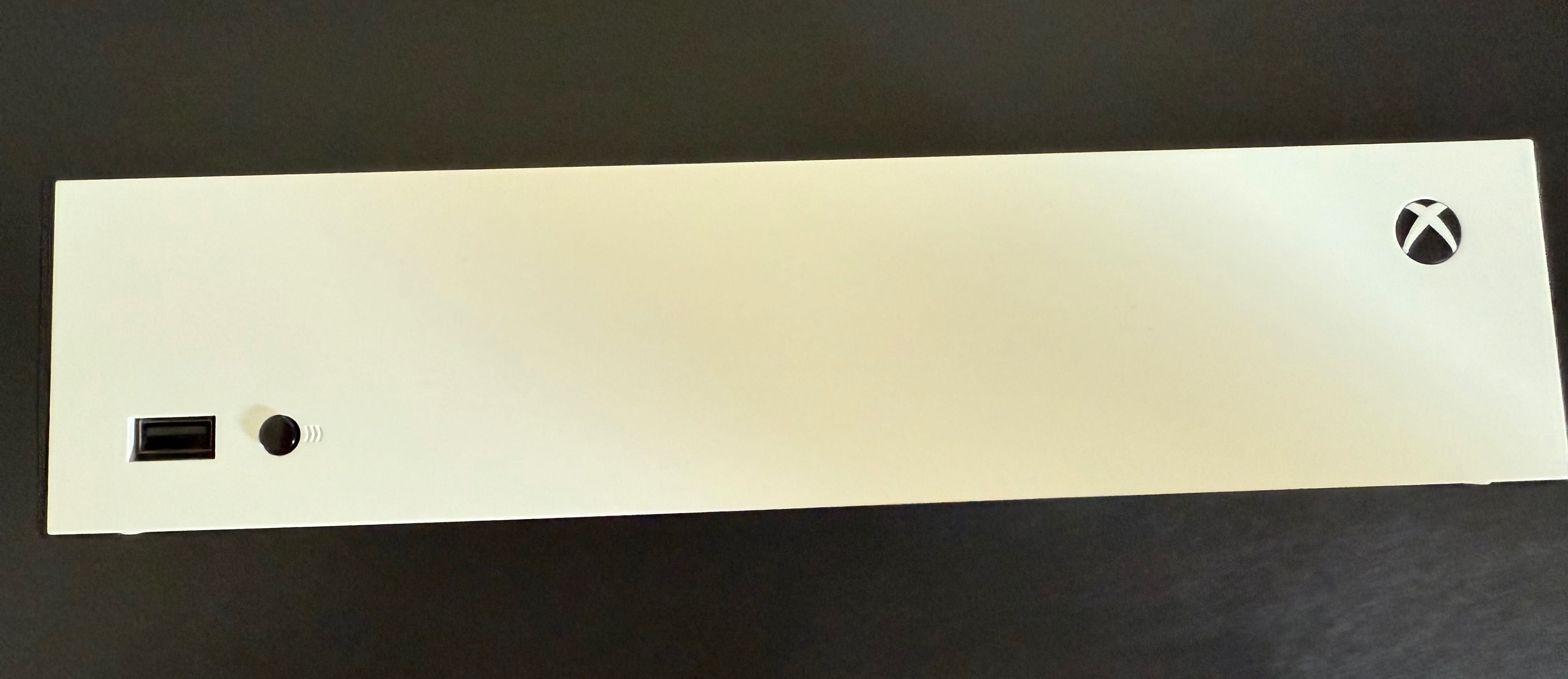 Xbox Series S 512 GB - Stan bardzo dobry - W zestawie pad i kable