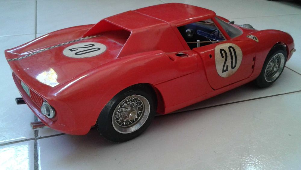 FERRARI Le Mans nº. 20 - 35 cm - VANSA - década de 1960 - Espanha
