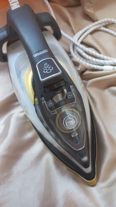Утюг Tefal Ultimate Anti-Calc FV9787 тефаль