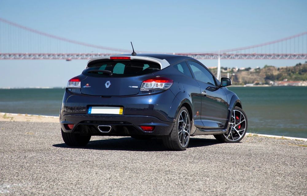 Renault Mégane Coupe 2.0 T RS 174g