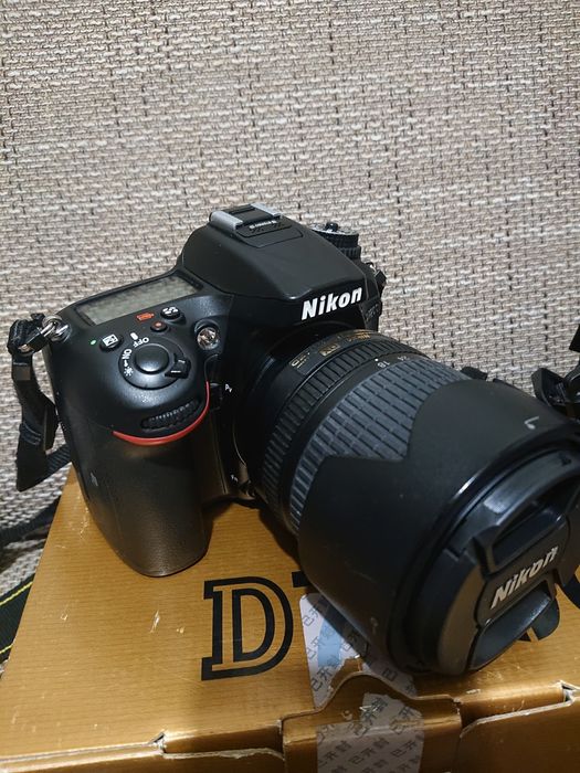 Продам Nikon D7200 (body)