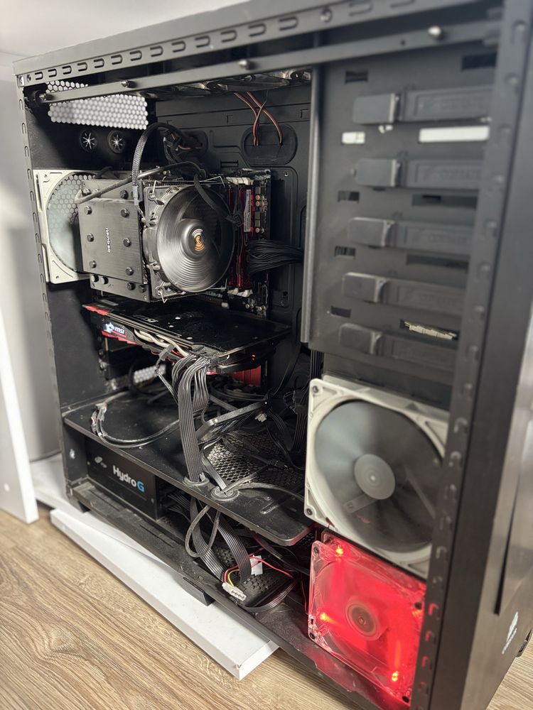Komputer gamingowy gtx 1070 gaming 8G/i7/ssd 260,500g/16g Ram