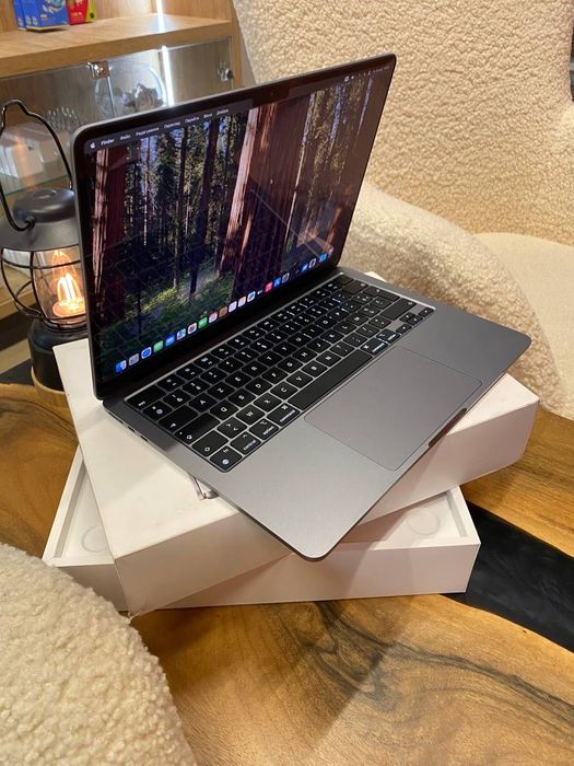 Ноутбук Apple MacBook Air 13" M3 16/512GB Space Gray (MXCR3) 2024