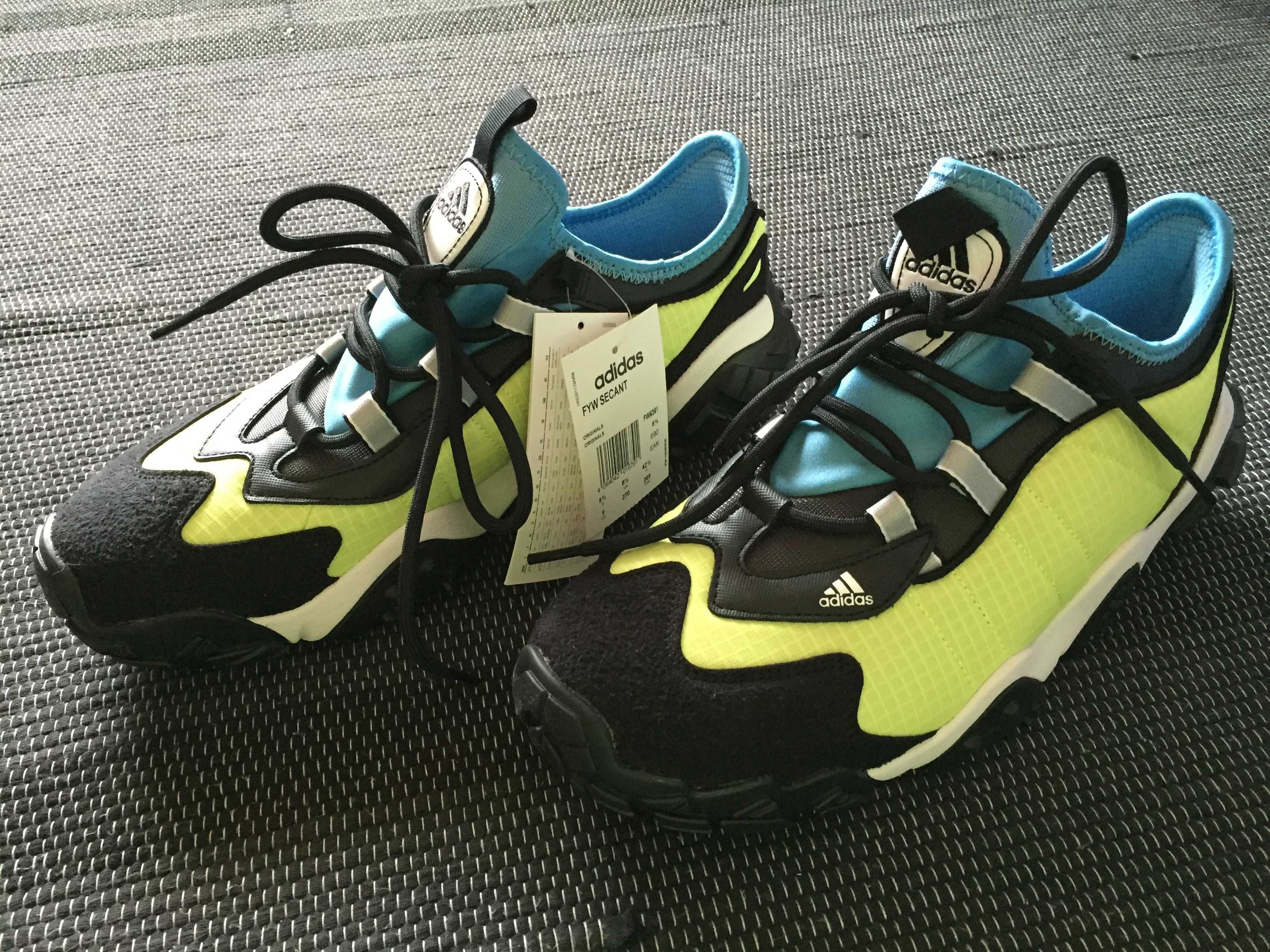 Sapatilhas Adidas FYW Secant Outdoor 42.5