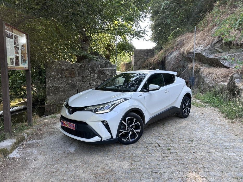 Toyota C-HR 1.8 Hybrid Exclusive