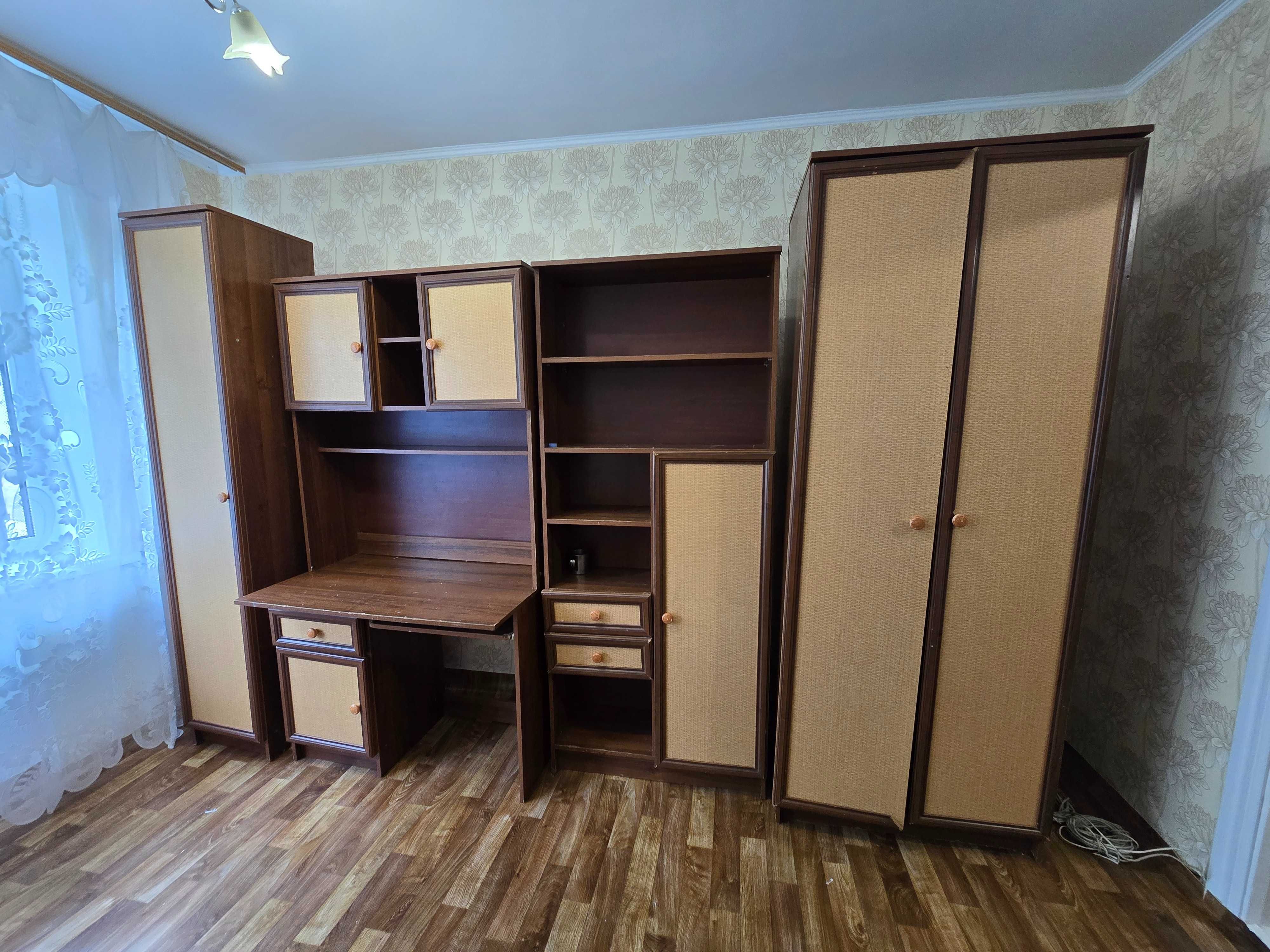 Здається кімн. в гурт.по вул.Зулінського в р-ні Київської,читайте опис