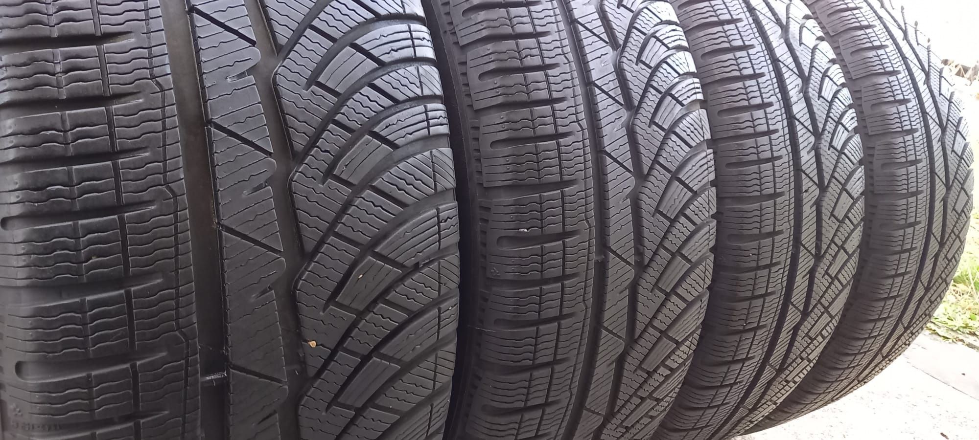 4x 235/55/17 Michelin pilot alpin komplet opon zimowych