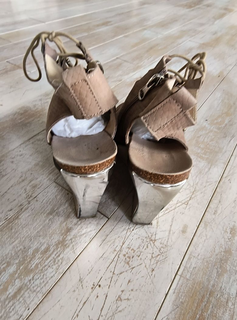 Buty letnie damskie skórzane rozmiar 37