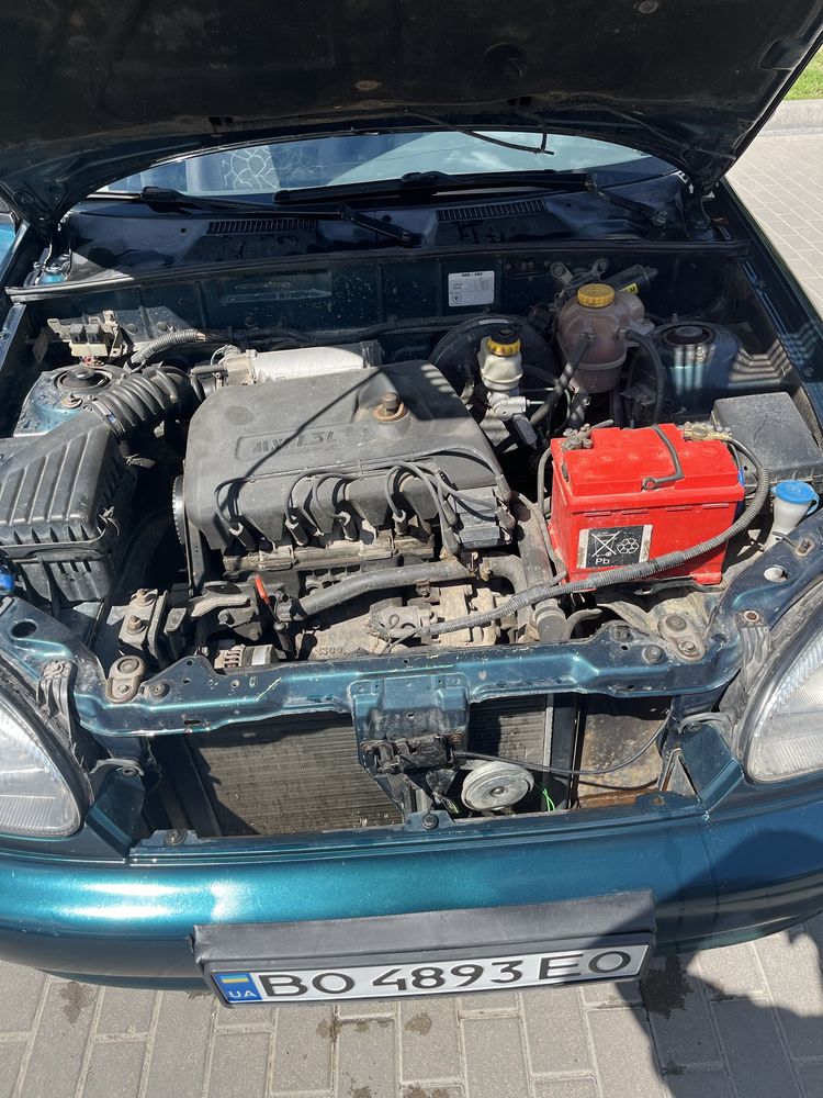 Daewoo Lanos 1.3 бензин 2003 рік