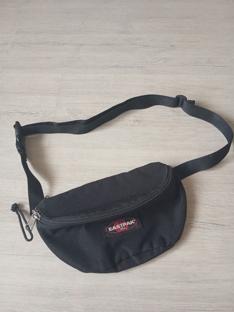 Бананка Eastpak ,сумка