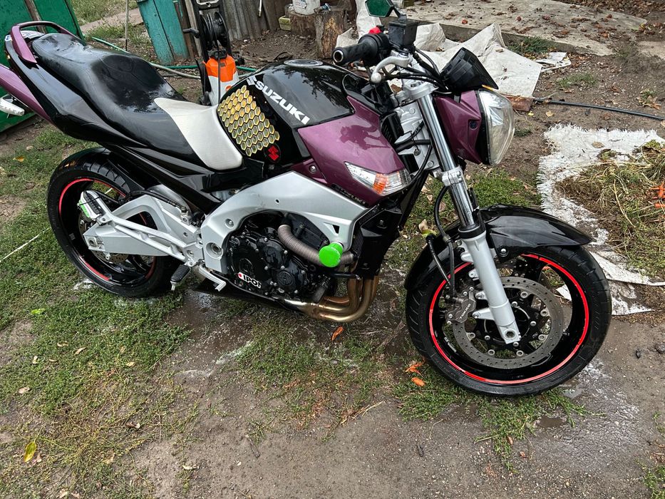 Мотоцикл Suzuki Gsr 600