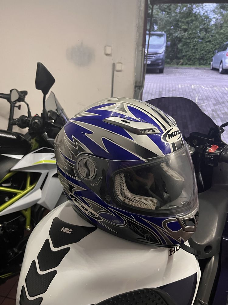 Kask MDS  budzetowy AGV