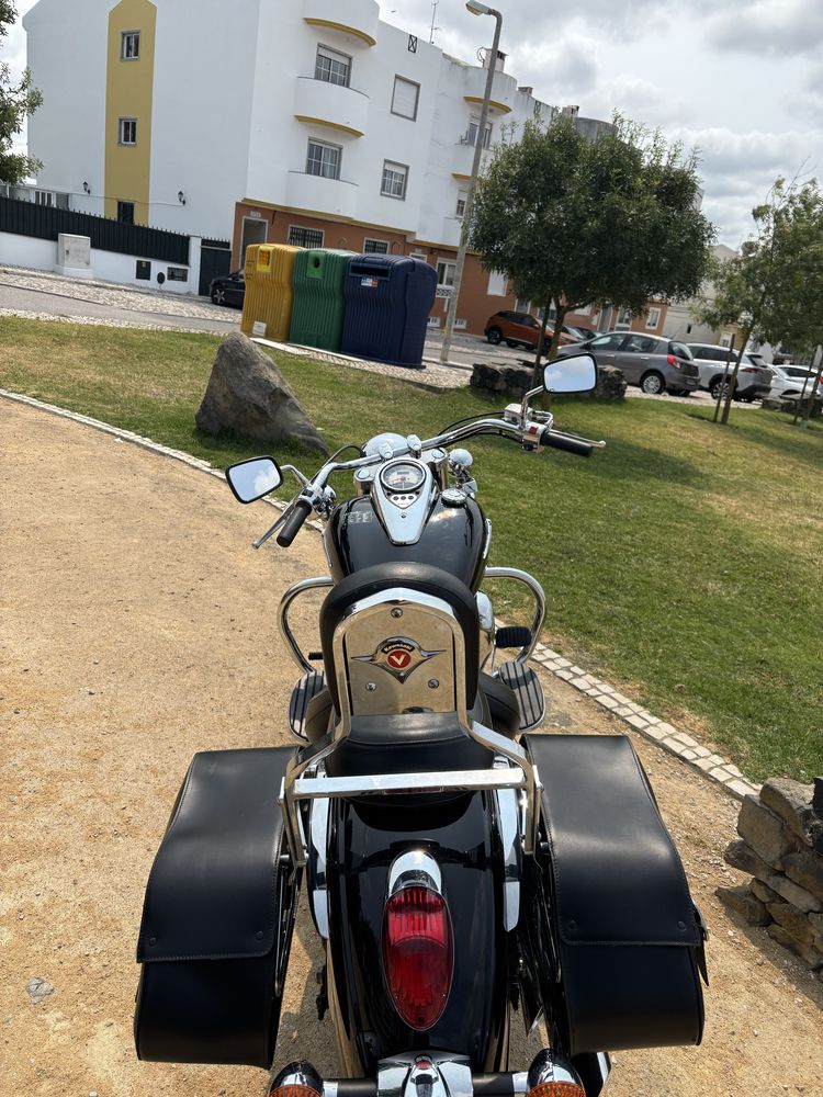 __ Kawasaki VN 900 __