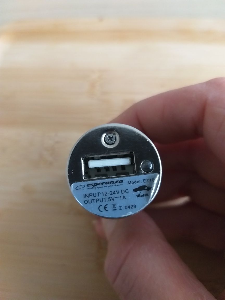 Adapter USB samochodowy