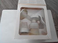 Молокоотсос Philips Avent, прокладки для грудей medela purelan
