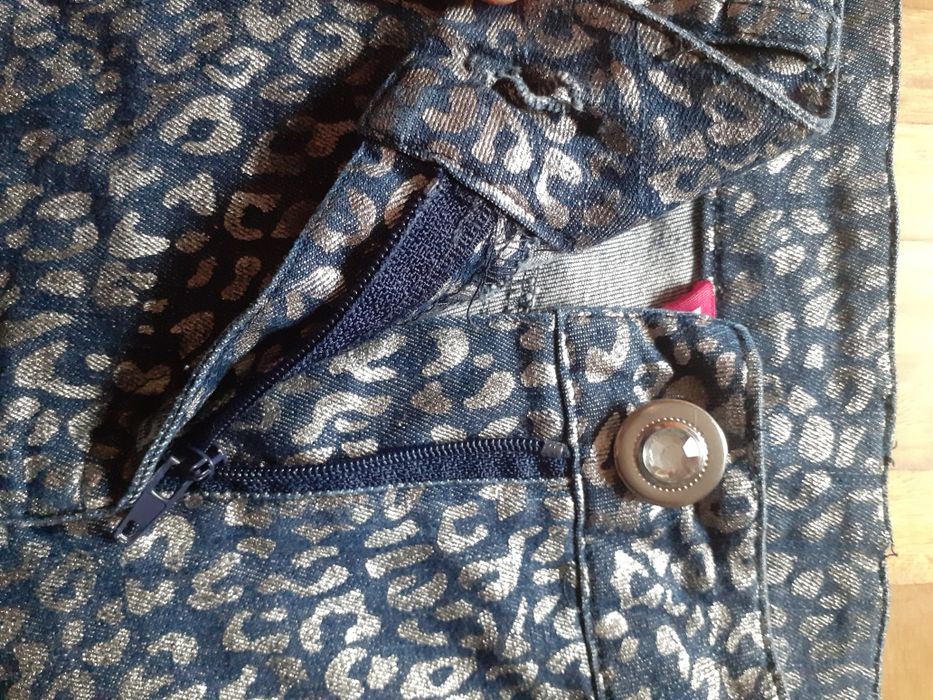 Shorts de ganga com padrão de leopardo