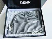 DKNY Komplet szalik czapka w pudełku Zestaw Nowy