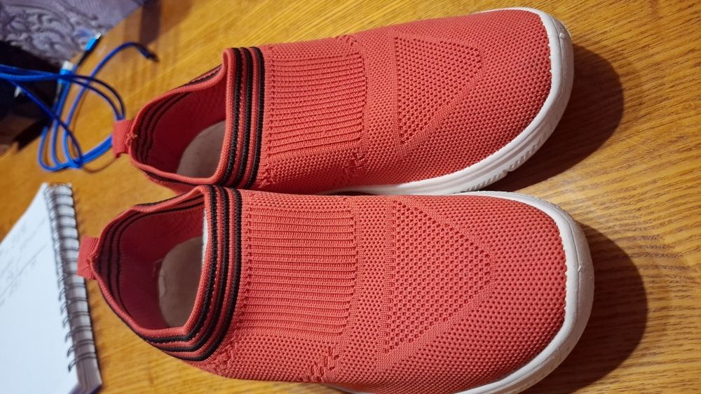 Макасини жіночі.