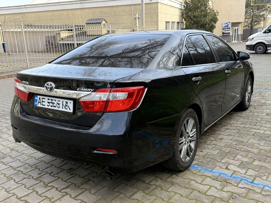 Toyota Camry 2014 рік, газ/бенз/авт 2.5 офіцна повна без торгу