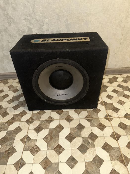 Продам савбуфер blaupunk