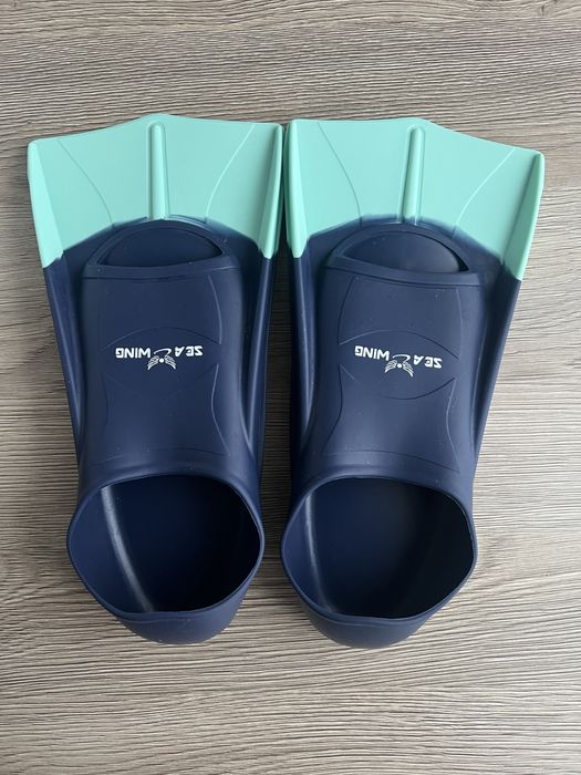 Ласти, лопатки для басейну