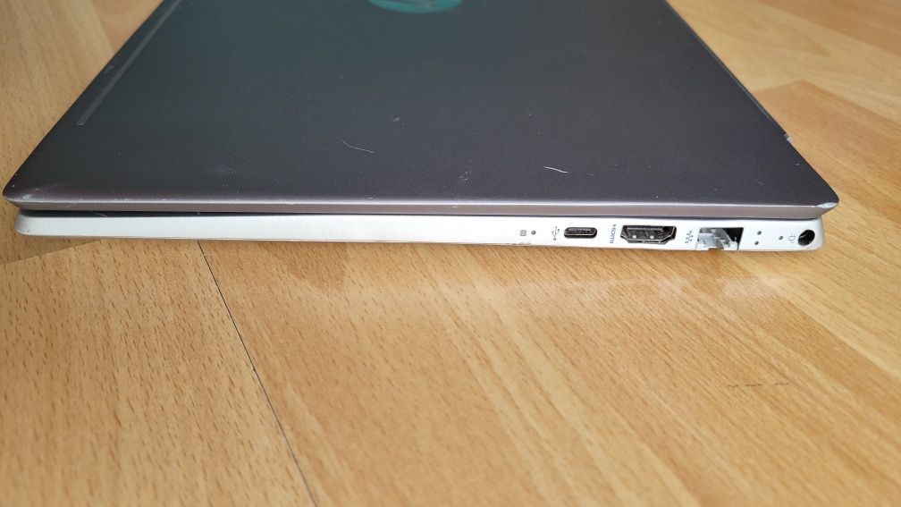 Laptop notebook HP Pavilion 14-ce1827nd
Model: 14-ce0003nw14-ce1827nd