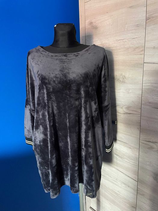 damska bluzka roz.52