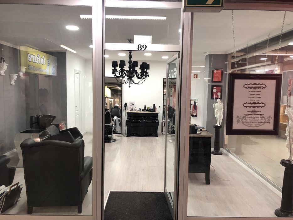 Vendo recheio de barbearia