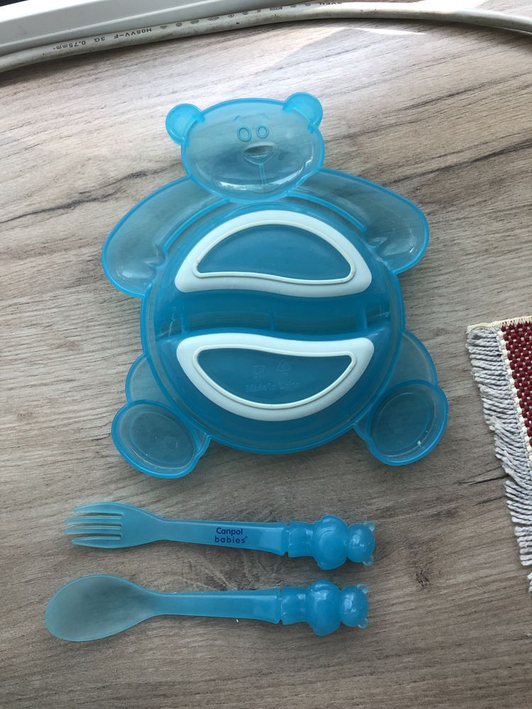 Детская тарелка с ложкой и вилкой и крышкой Canpol Babies Медвежонок