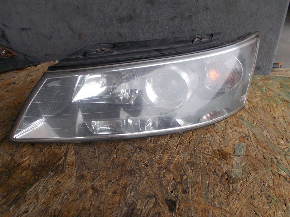 hyundai SONATA 2.0 crdi 06r lampa lewa przód reflektor