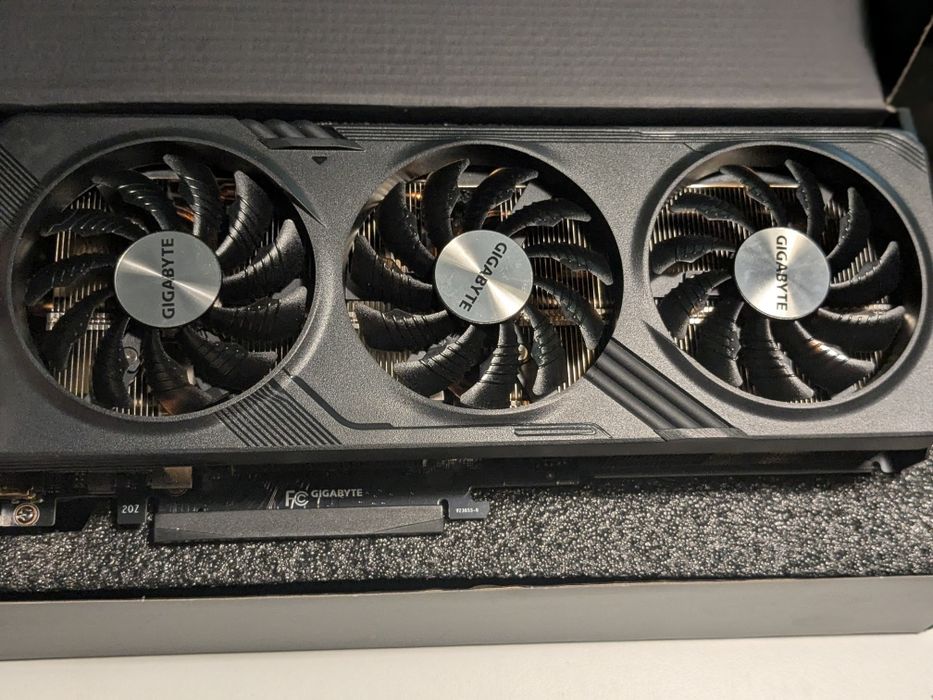 Placa Gráfica RTX 4060 Ti - 16GB Gigabyte NVIDIA GeForce GDDR6 OC