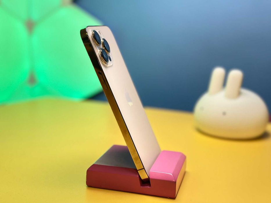 Смартфон Apple iPhone 13 Pro Max 128GB Gold (146078) Б/У З ГАРАНТІЄЮ