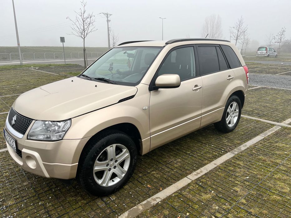 Suzuki grand vitara 2