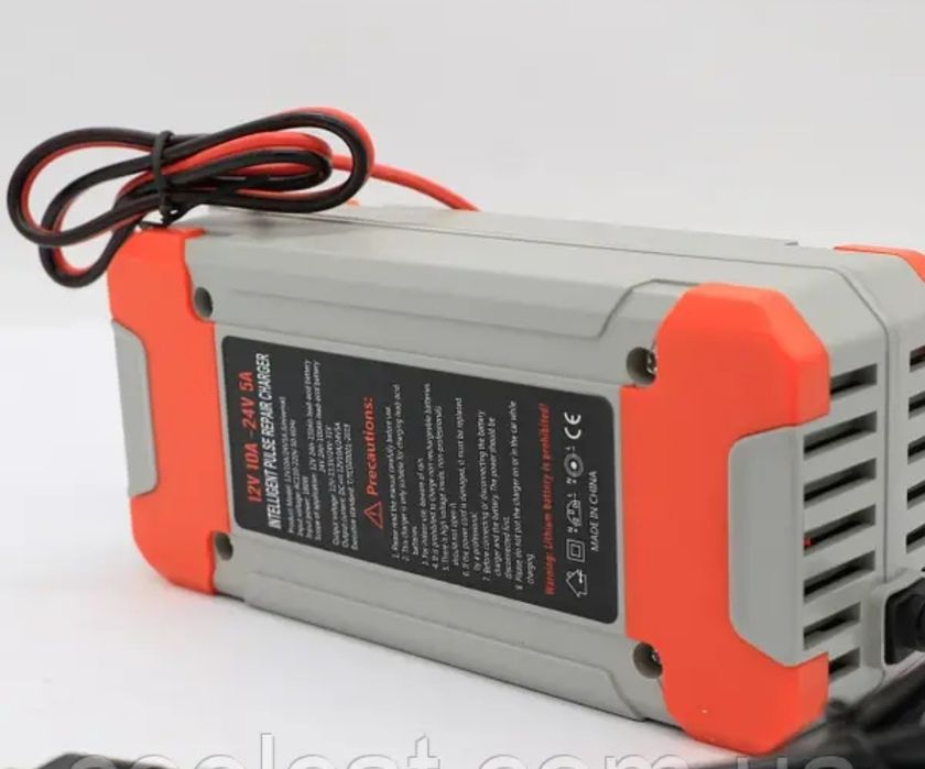Зарядное устройство для аккумуляторов 12/24V 10A 7 ступеней зарядки