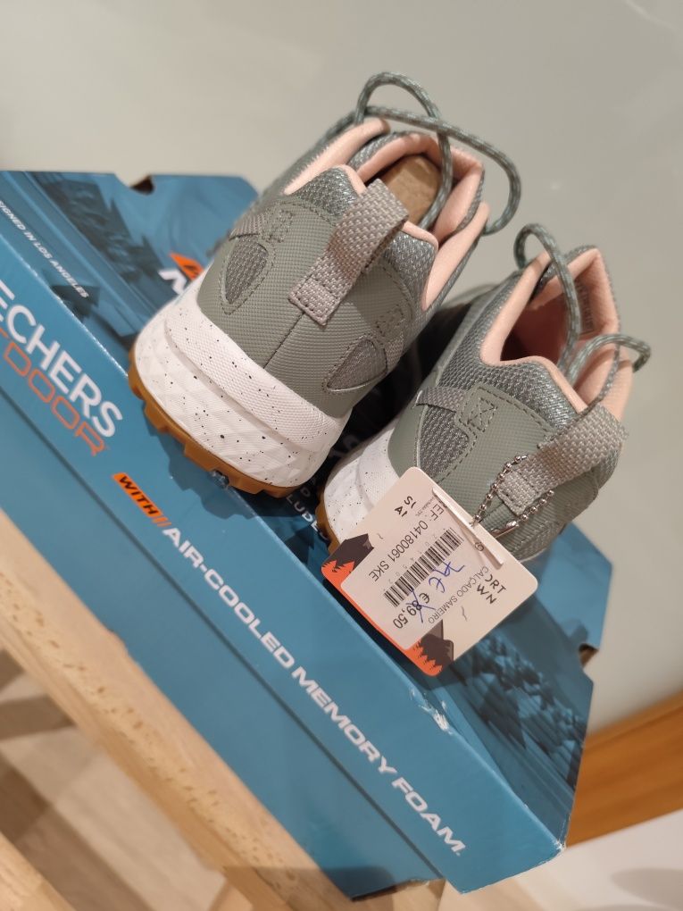 Sapatilhas Skechers 38 mulher ( 60€ até 6 feira)