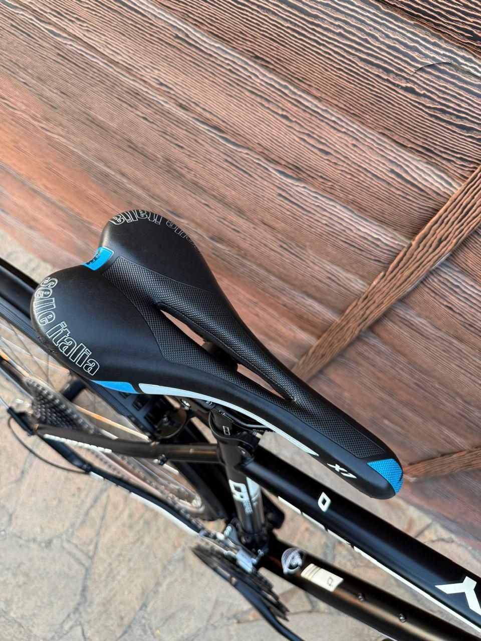 Велосипед Dynamics Gravity Shimano Alivio 3x9 (54 cm)