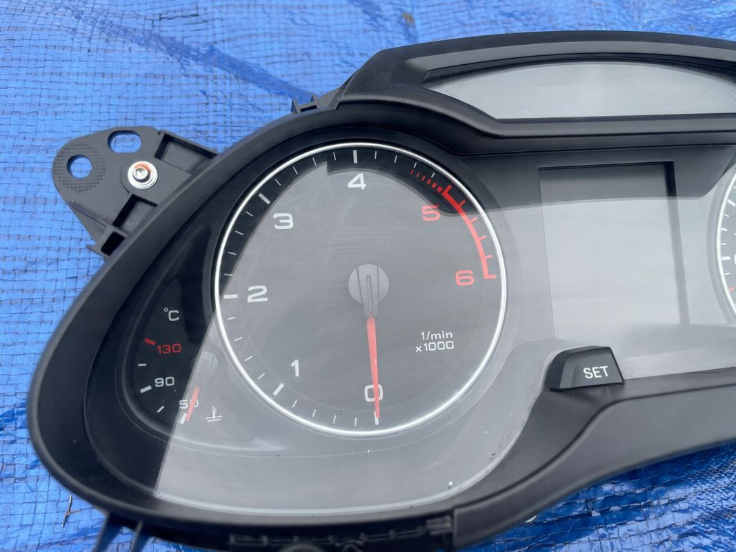 Licznik Zegar Zegary Audi A4 B83.0 Tdi Europa 8kd