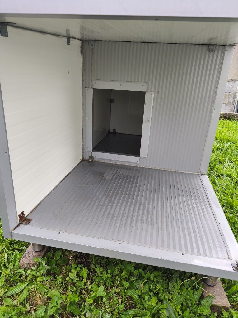 Casota para cães de medio e grande porte